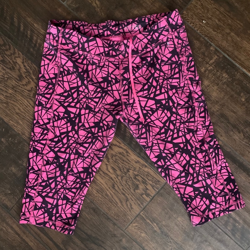 Sports capris